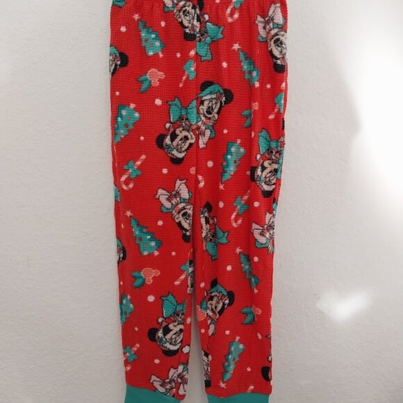 Disney: Minnie Mouse Christmas Pajamas - Picture 8 of 11